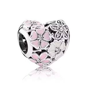 NWOT Poetic Blooms Heart Charm Sterling Silver 925